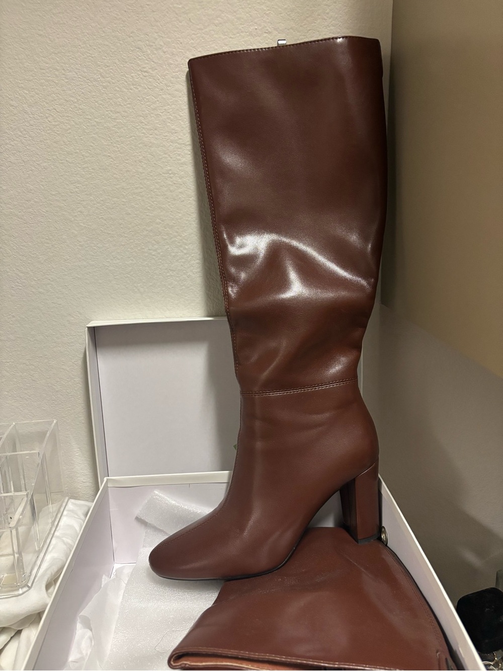 Moda Chestnut Brown Knee-High Block Heel Boots